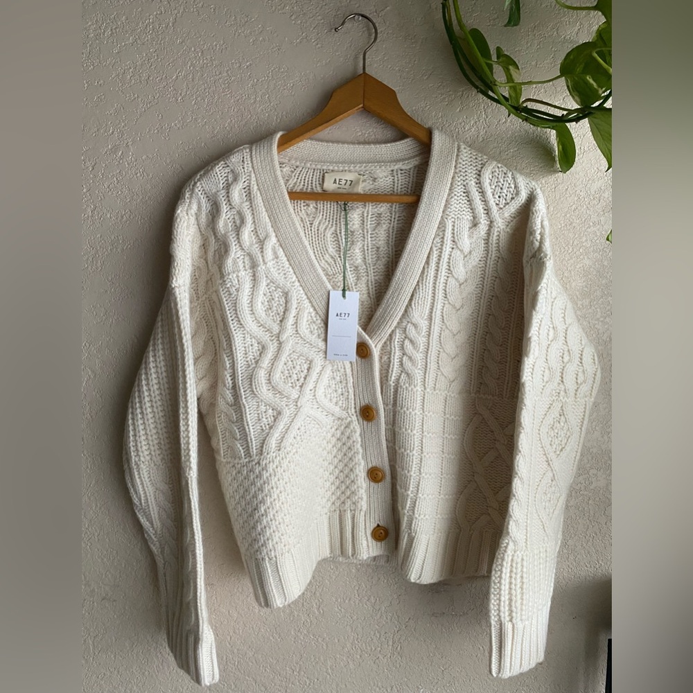 AE77 Women Cardigan Wool & Cashmere SM